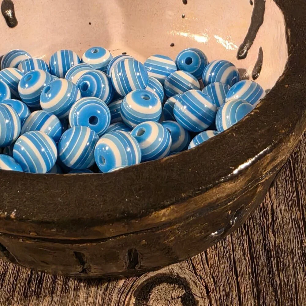 Vintage 70s Lucite Acrylic Striped 12mm Round Blue White Beads 10 pcs